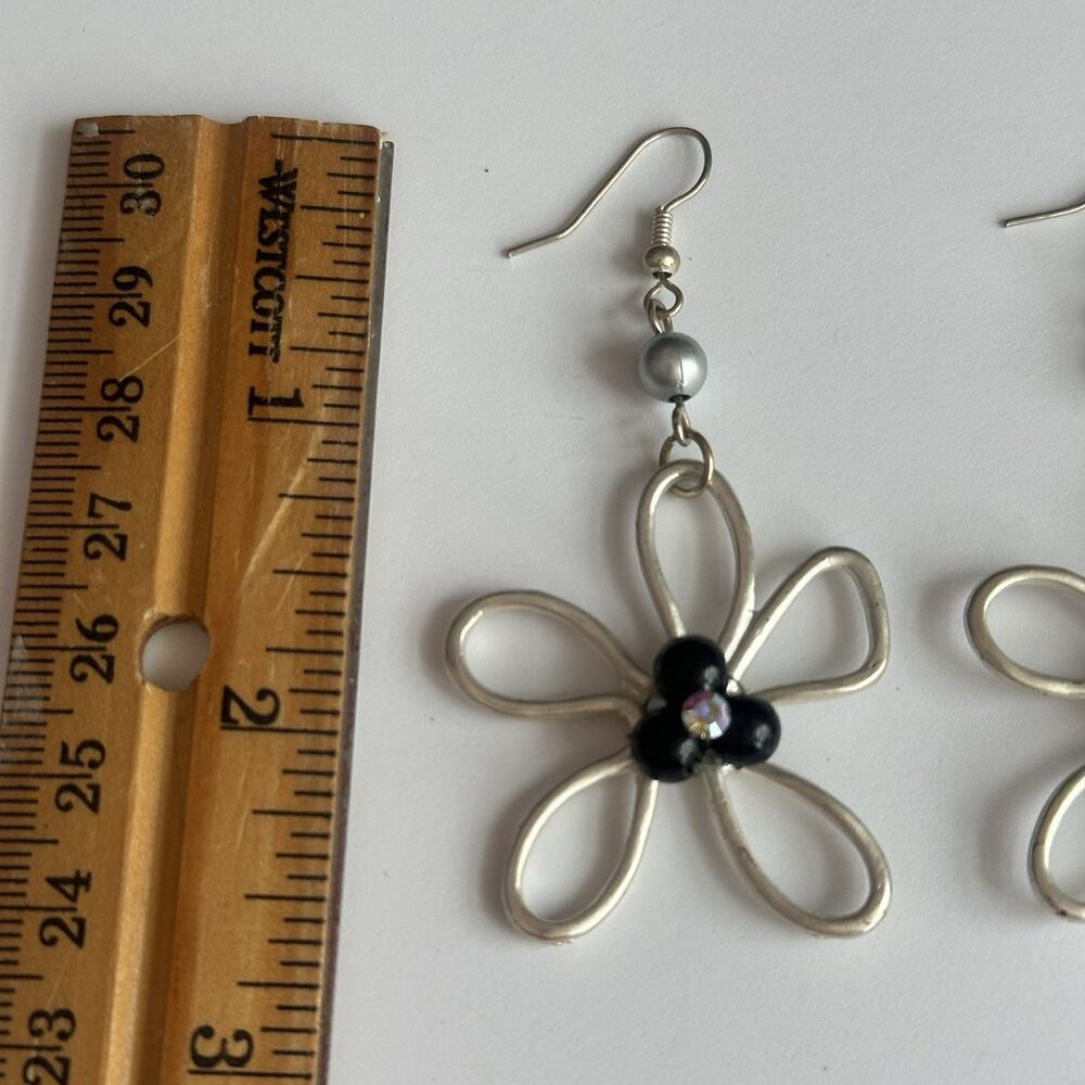 Handmade Silver Wire-work Flower Daisy Earrings boho artsy - Picture 4 of 6